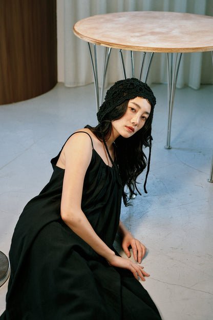 垂墜掛脖長洋裝(黑)